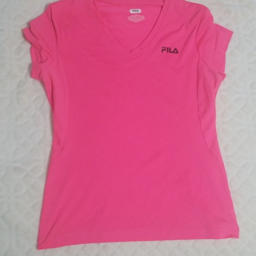 Fila athletic shirt